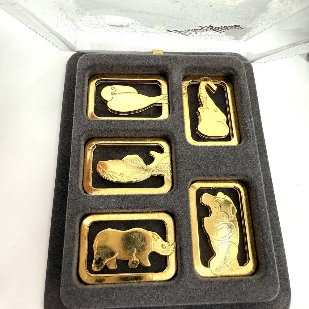 Neiman Marcus Gold Toned Animal Bookmark Paper Clips Made In Italy Vintage 20 pc